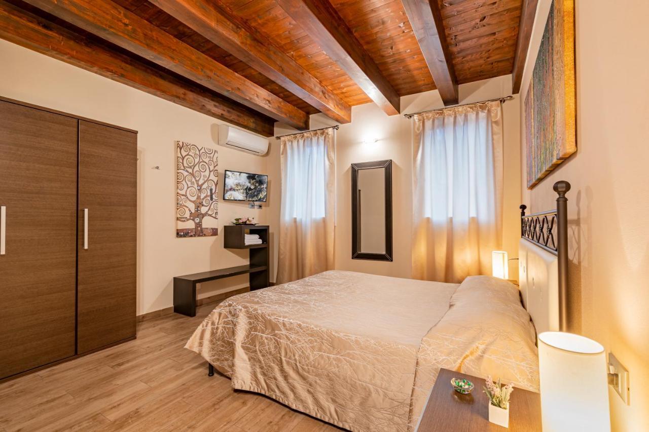 Piccola Venezia Room Chioggia Exterior foto